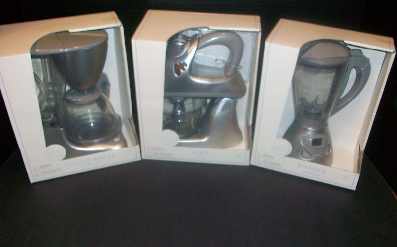 PoTTerY BaRN KiD Kitchen COFFEE Maker MIXER BLENDER Appliance