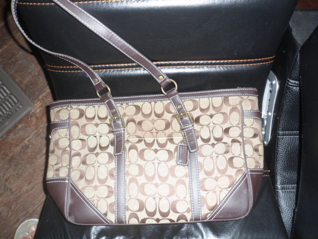 Coach Purse Ye 06 1982