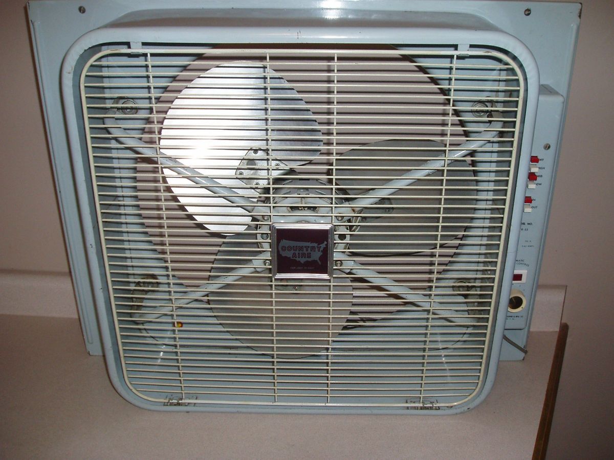 Vintage Lakewood window fan reversible 3 speed country aire model wr