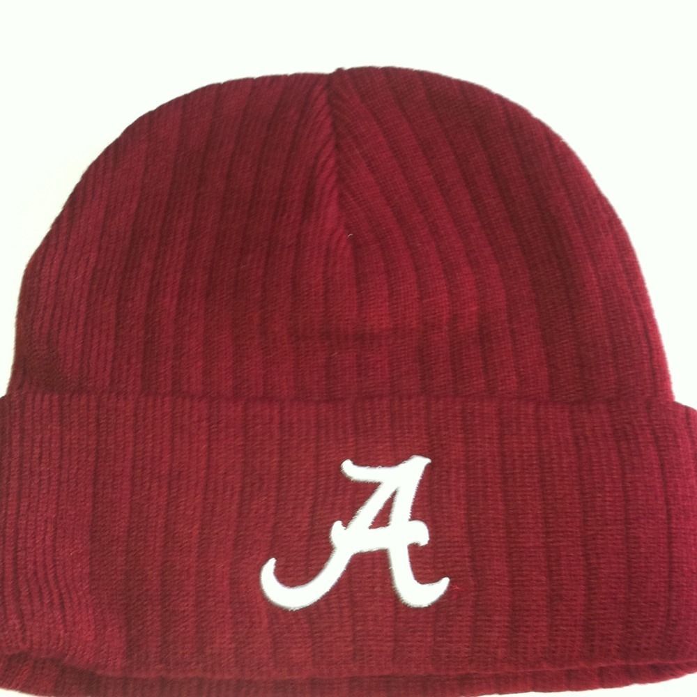 NCAA ALABAMA CRIMSON TIDE KNIT CAP HAT NWT DUAL LOGO SCRIPT A BAMA