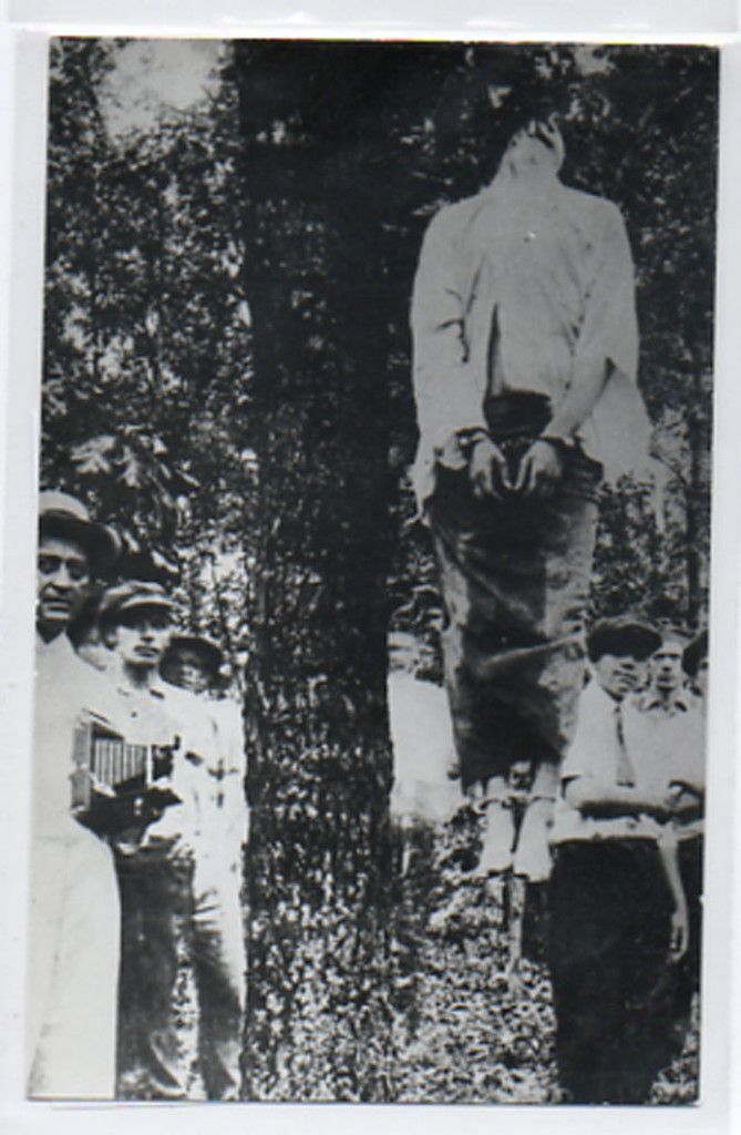 0868 RP Man with Camera at Leo Frank Hanging 1913