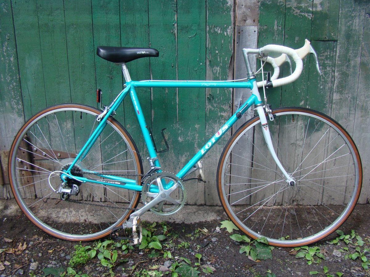 Vintage Lotus 3000R Pro Series 12 Speed Bicycle with Suntour Blaze