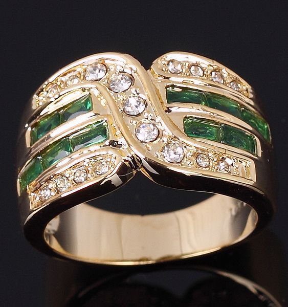 Size 10 or 8 Jewelry Mans Green Emerald 10KT Yellow Gold Filled Ring