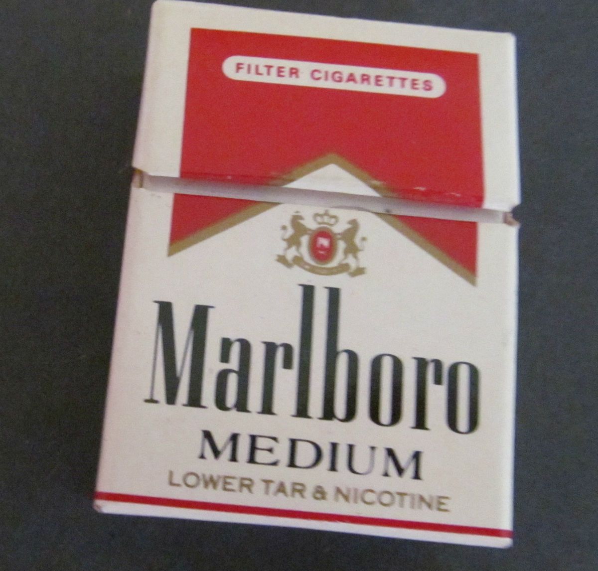 Marlboro flip Top box with matches mini box looks like cigarette box
