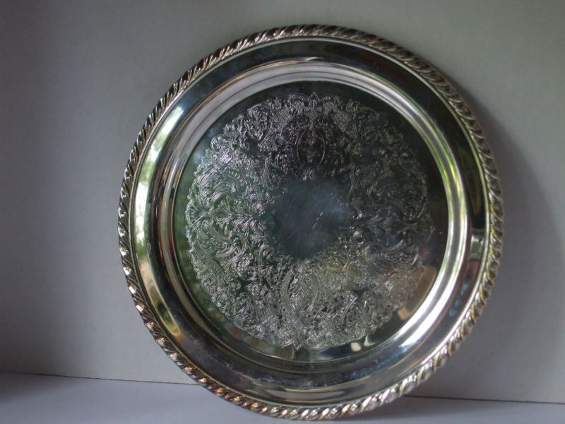 Oneida Silverplate Maybrook Sandwich Plate Tag on Bot