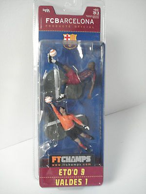 FC BARCELONA ETOO No. 9 & VALDES 1 SOCCER ACTION FIGURE MOC HEIGHT