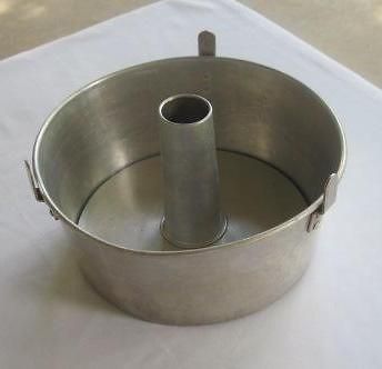 Vintage Aluminum 2 Piece Footed Cooling Tube Bundt Angel Food Cake Pan