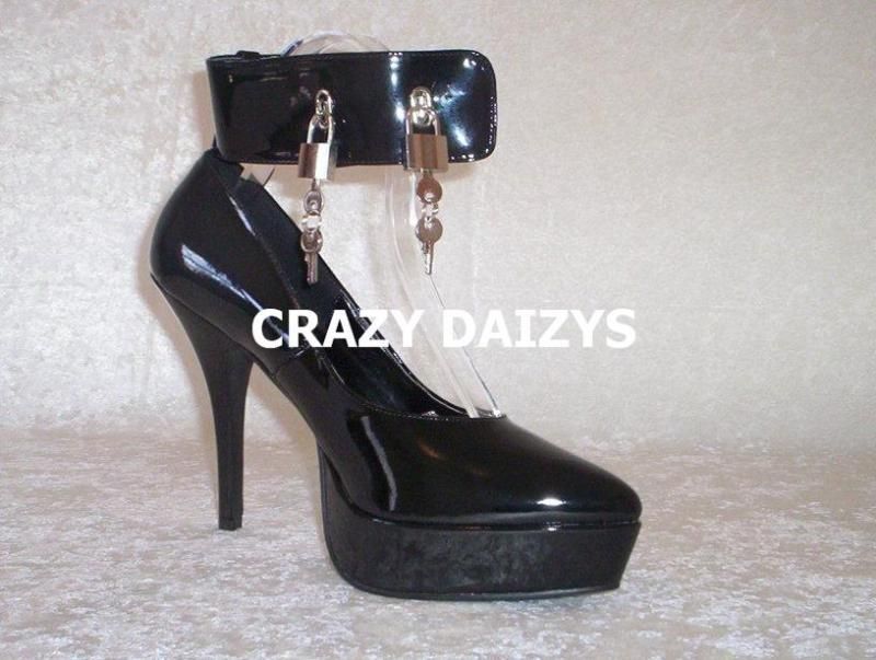 BLACK LOCKING ANKLE CUFF CLASSIC PUMPS CROSSDRESSERS