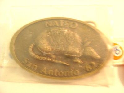 UNION 76~NATSO SAN ANTONIO~ARMADILLO BELT BUCKEL UNOPENED by B & H