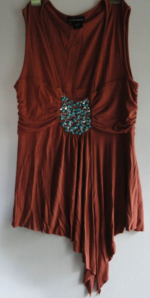 MODA INTERNATIONAL SLEEVELESS TOP HANDKERCHIEF HEM TURQUOISE BEADS