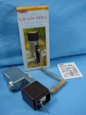 Back to Basics Grain Mill New in Box