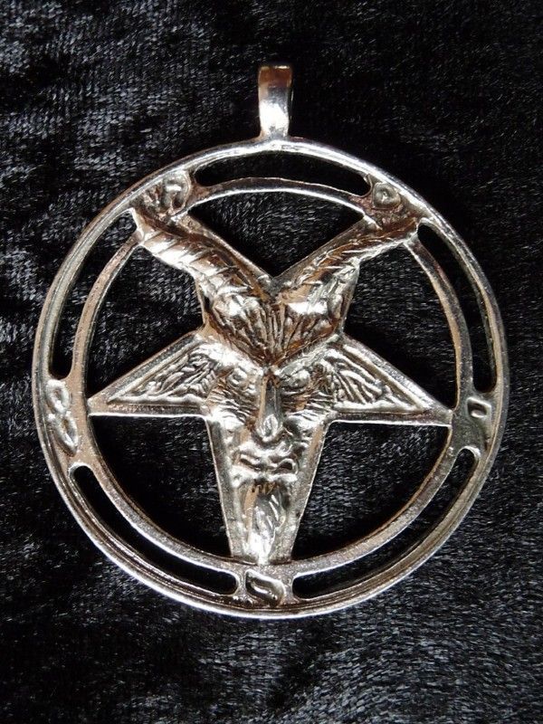 Large Sigil Baphomet Pentagram Pendant. Goat of Mendes