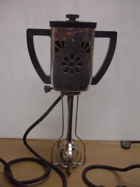 DORMEYER ELECTRIC FOOD MIXER 1921