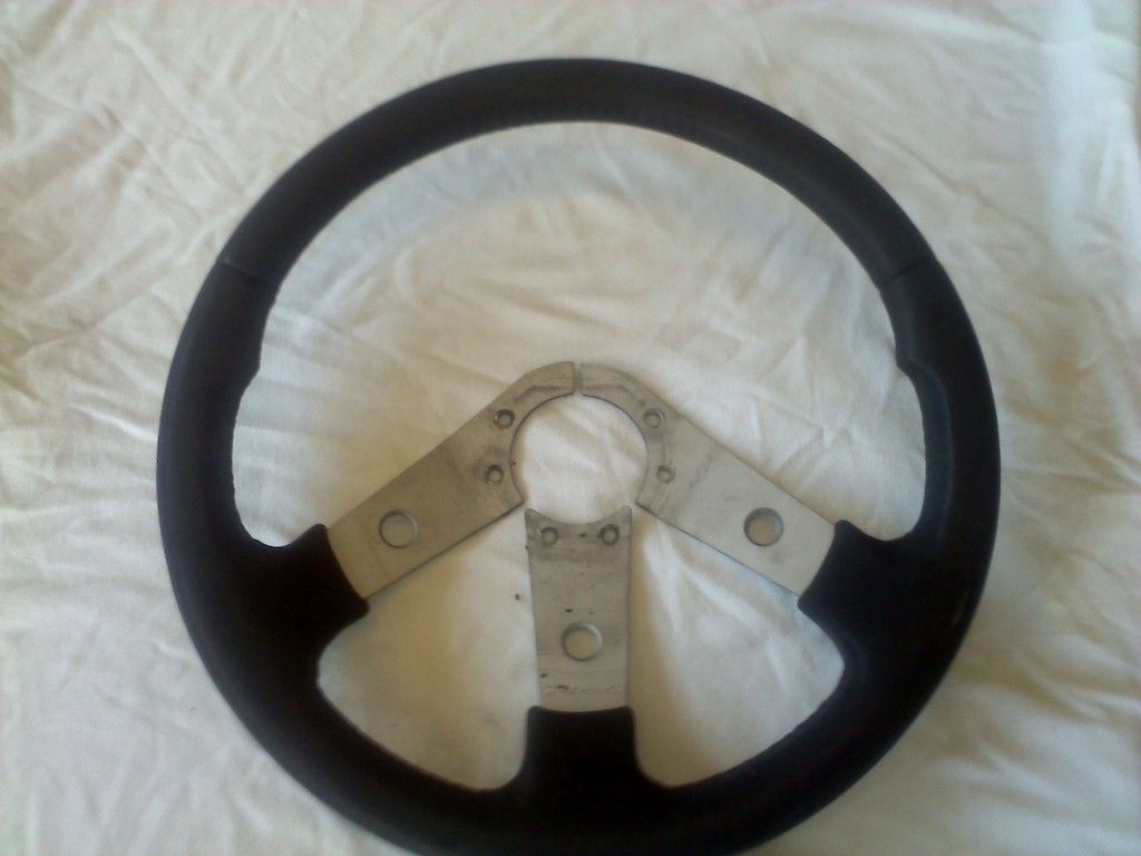 1988 CAPRI BAYLINER 19 Steering Wheel