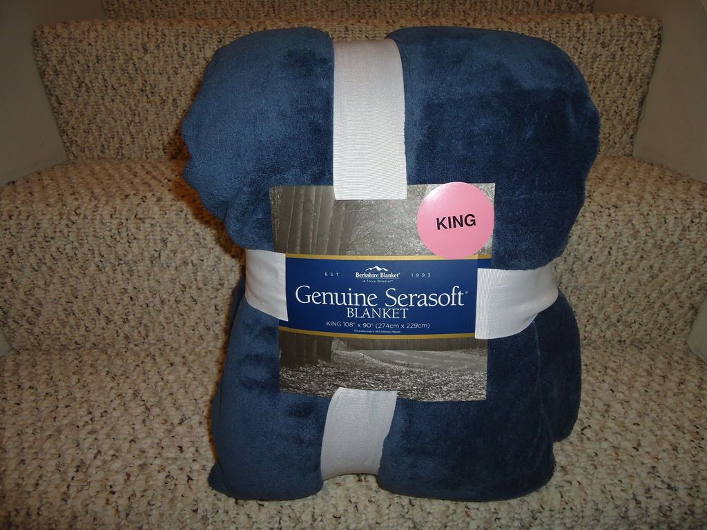 BERKSHIRE SERASOFT KING BLANKET DARK BLUE LIGHTWEIGHT & SUPER SOFT NEW