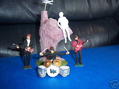 LEAD (Metal) FIGURES Hand Painted FREE AS A BIRD   JOHN LENNON