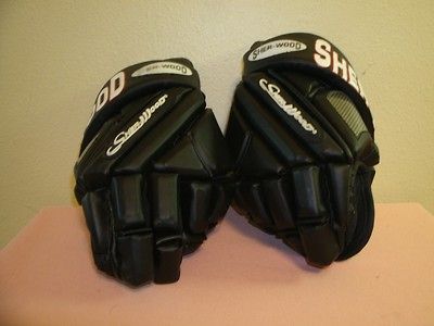 Newly listed SHER WOOD FACE OFF COOL MAX ICE HOCKEY GLOVES L 12 30cm