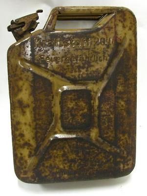 WWII GERMAN FUEL CAN CONTAINER / JERRY CAN 20 L   1944   WEHRMACHT