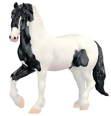 Breyer #1148 Gypsy King   Black & White Pinto Gypsy Vanner   Friesian