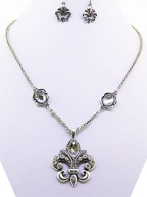 fleur de lis jewelry