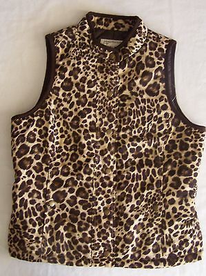 JONES NEW YORK womens Cheetah print POLY FILLED VEST Snap front