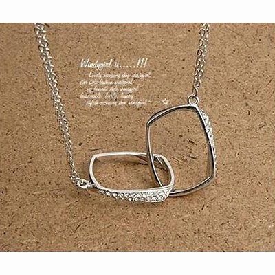 Extraordinary Design Elegant Fashionable Crystal Annular Necklace