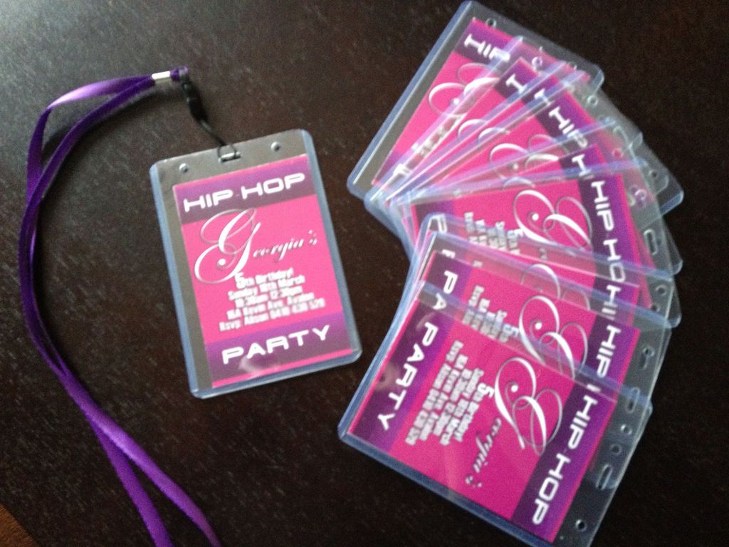 10 x BIRTHDAY INVITATIONS + Lanyards + ID Holders (PERSONALISED)