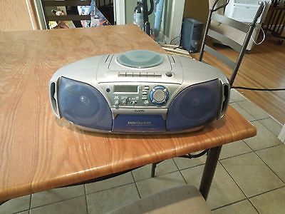 Bass Xpander CD to Tape Sycnchronized Dubbing Radio Portable Boombox