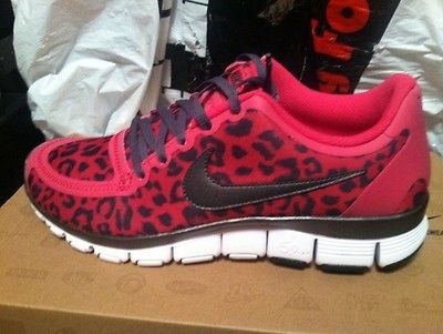 NIKE WMNS FREE 5.0 V4 SZ 7 FIREBERRY PINK CHEETAH LEOPARD TRAINER DS