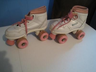 Girls Size 2 Chicago Skates Roller Skate Tennis Shoes Pink White L@@K
