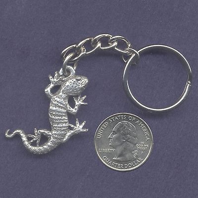 GECKO GEICO KEYCHAIN   CHARM   PENDANT in HARRIS FINE PEWTER   FREE