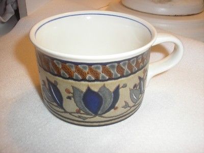 MIKASA FINE CHINA, INTAGLIO ARABELLA CAC01   CUP