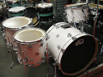 DW Collectors Series White Twisted Satin SSC 4 Pieces Drum Kit. New.