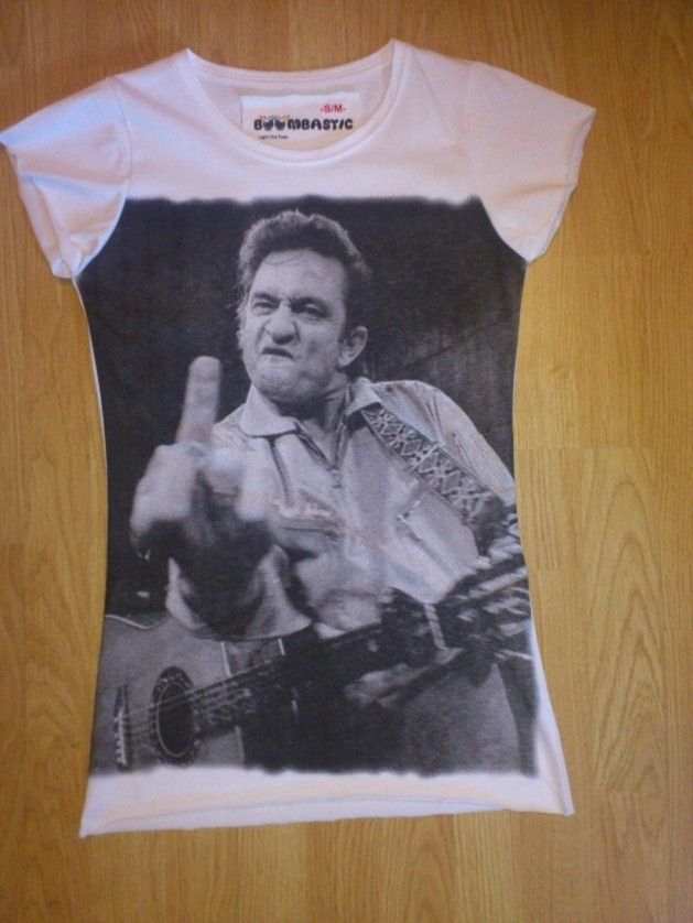 JOHNNY CASH GIVES MIDDLE FINGER VEST TANK TOP WHITE LADIES WOMEN T