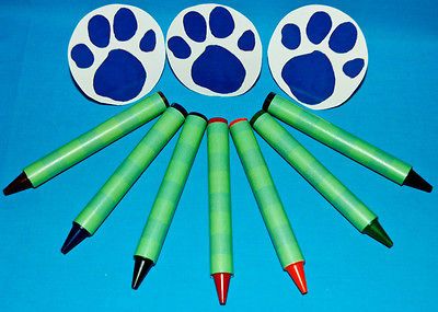 Steves Handy Dandy Notebook Striped Crayons Package w/ Paw Prints