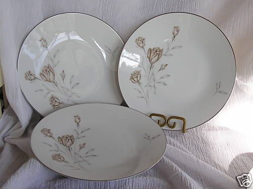 Hohenberg German Hutschenreuther 3 Dinner Lunch Plate Dish Set Vintage