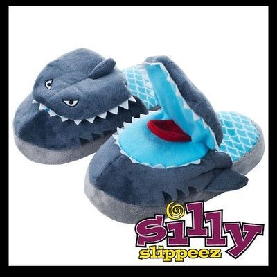 SLIPPEEZ SLIPPERS STOMPEEZ AS SEEN ON TV SHARK Size SMALL BOYS GIFT