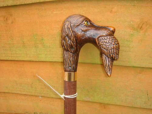 WALKING STICK GUN DOG WITH GAME IN MOUTH WALKING STICK