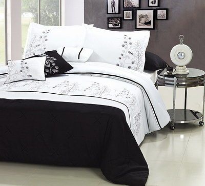 Beautiful Poppy Flower Design 8 Piece Comforter Set (Comes in 4 Colors