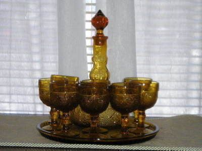 VINTAGE INDIANA GLASS TIARA AMBER SANDWICH WINE DECANTER & CORDIAL SET