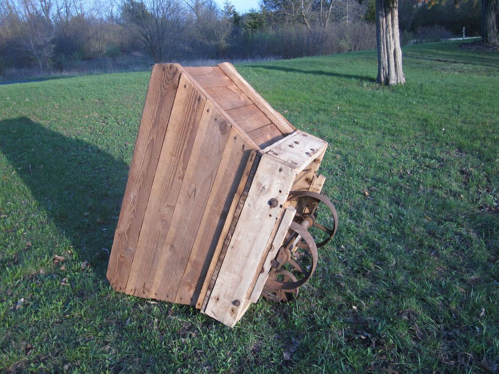 Antique Primitive Wood Farm Grain Hay Feed Cart Bin Tub Metal Wheels