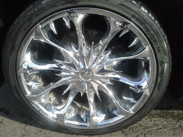 Vampire II Rims w Low Profile Tires