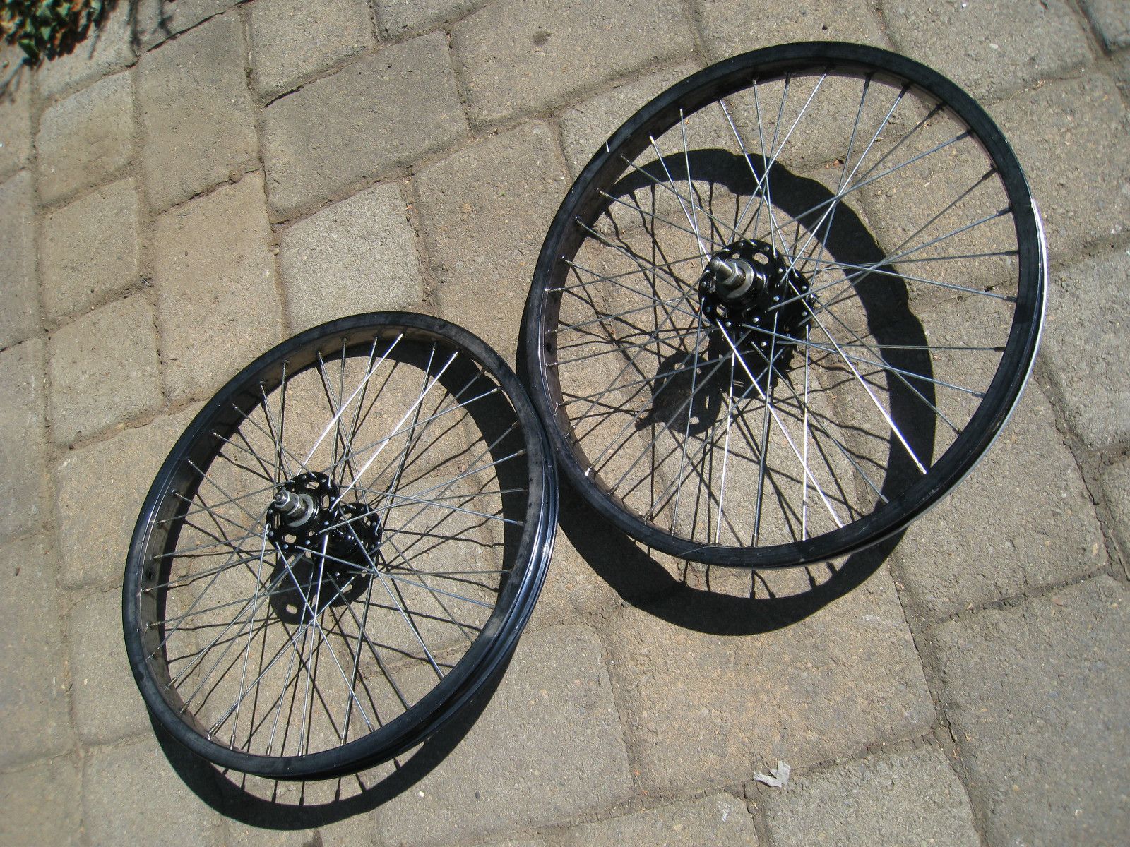 Vintage BMX Black Anno Pair 20x1 75 Sumo Rims SR Wide Hubs 18 Tooth