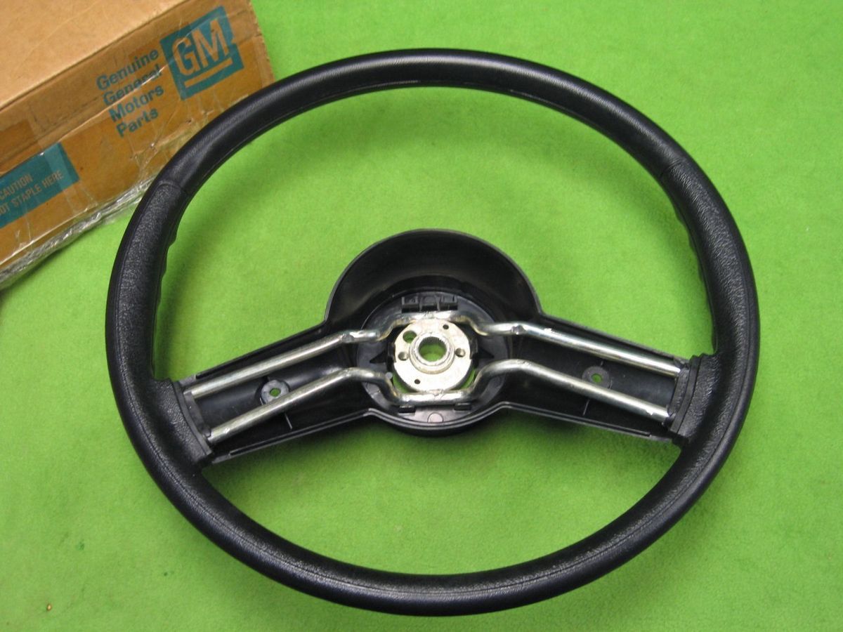 1982 83 84 85 86 Chevy GMC S10 S15 St Steering Wheel 9766231 Blazer