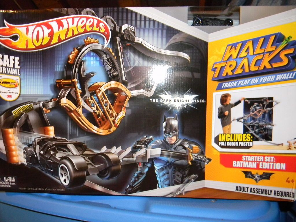 Hot Wheels Wall Tracks Batman The Dark Knight Rises Trackset