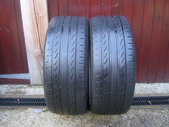 235 40 19 Pirelli P Zero Nero Tyres