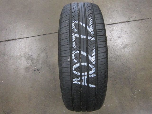 Yokohama Avid Touring s 215 60 16 Tire A0272