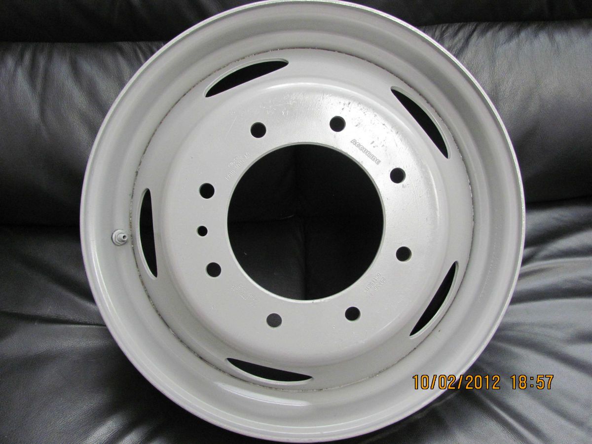 3345 Ford F 550SD P U Dually Wheel 19 5x6 3 4 8LUG 225mm