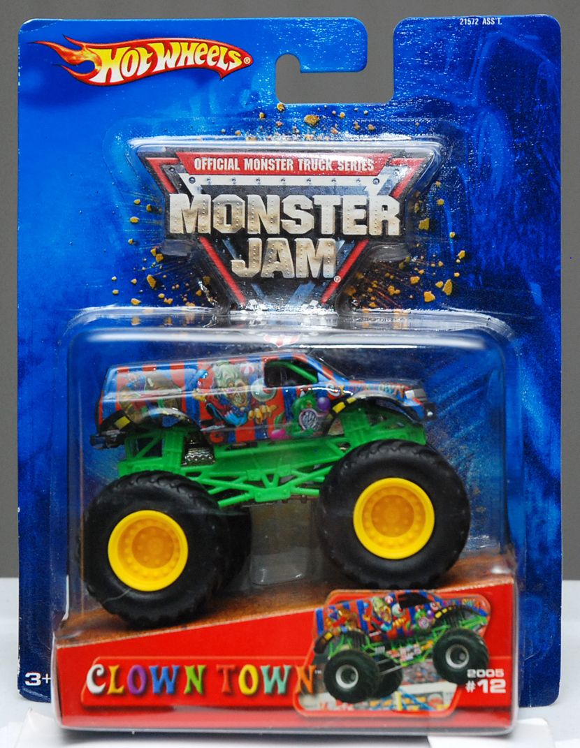 Monster Jam Hot Wheels 2005 Clown Town Monster Truck 12